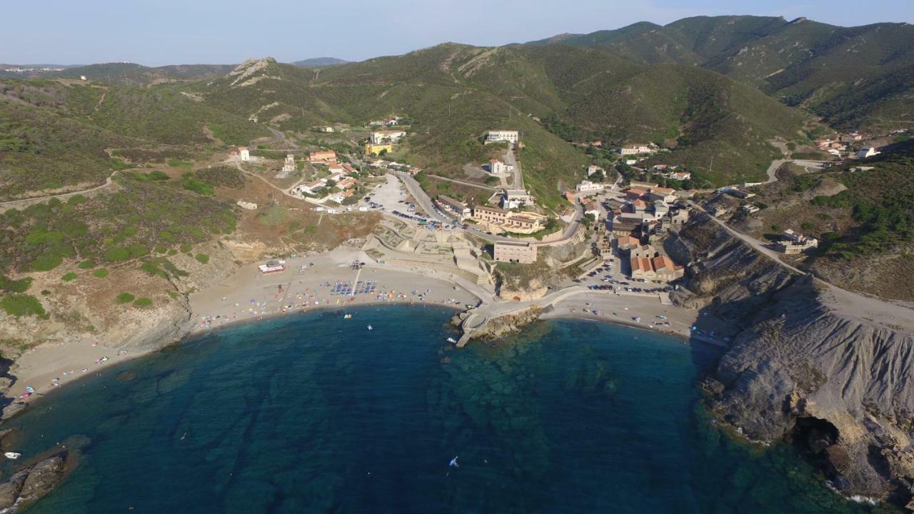 Argentiera *